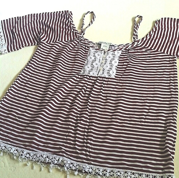 Cute Summertime Top - Picture 3 of 7